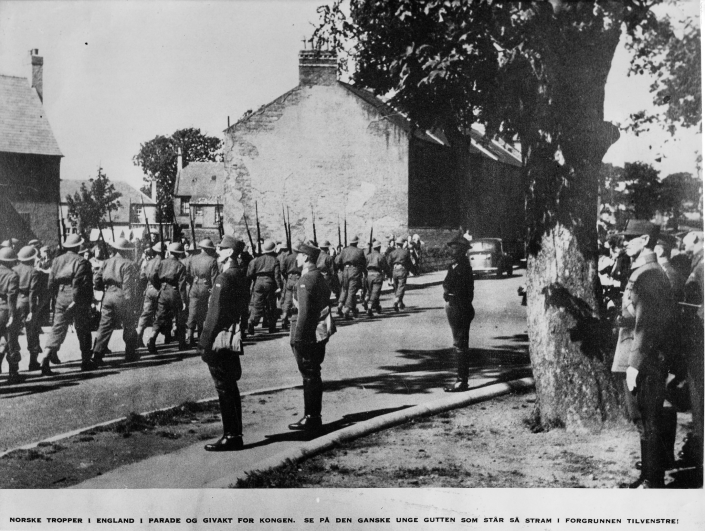 King Haakon reviews forces, troqueer Holm Field march past 1940 300dpi