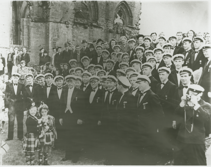 Sweetheart Abbey Norwegian veterans BW90.18.24